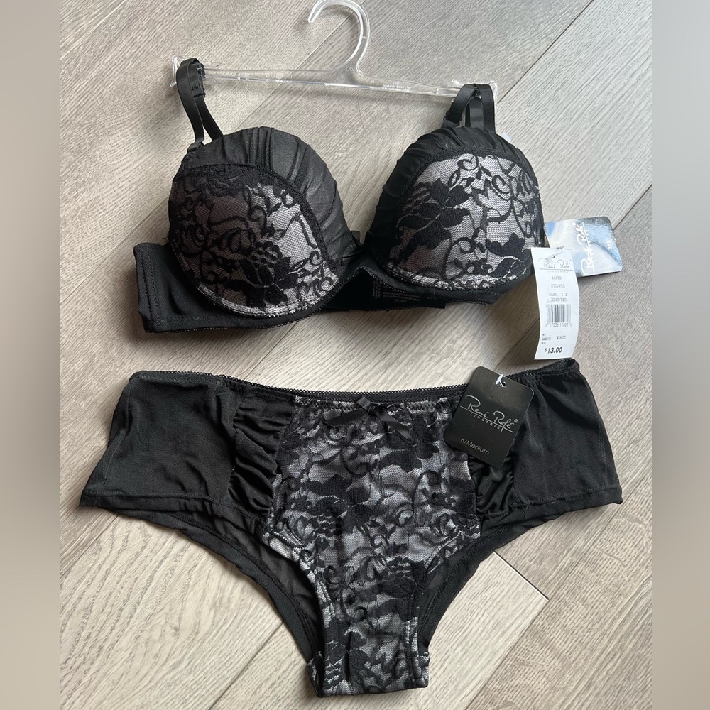 René Rofé - Lace Push-up Bra & Matching Panties Set